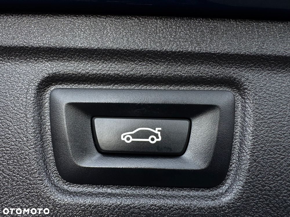 BMW Seria 3 320i GPF Sport Line Sport - 27