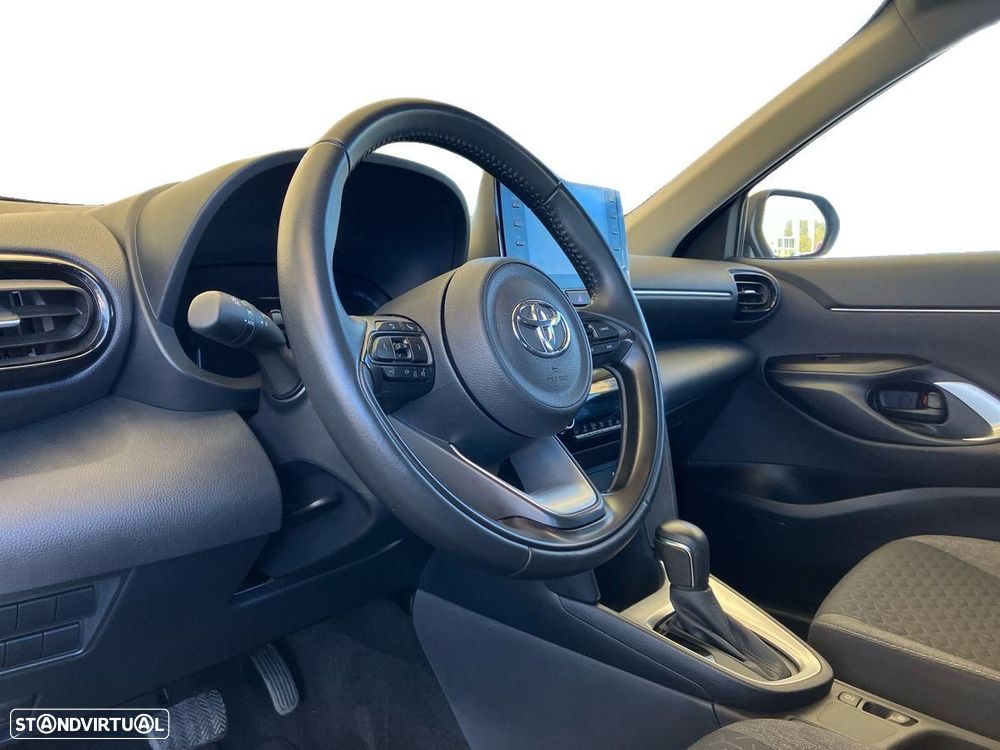 Toyota Yaris Cross — fotografia 10