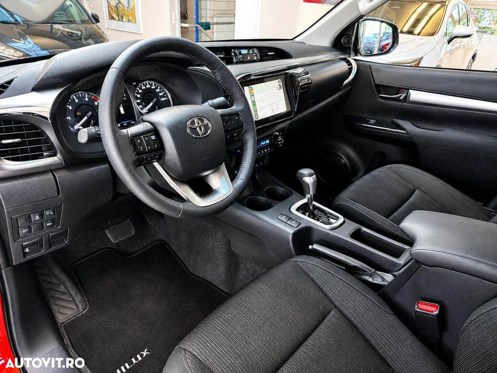 Toyota Hilux - 11