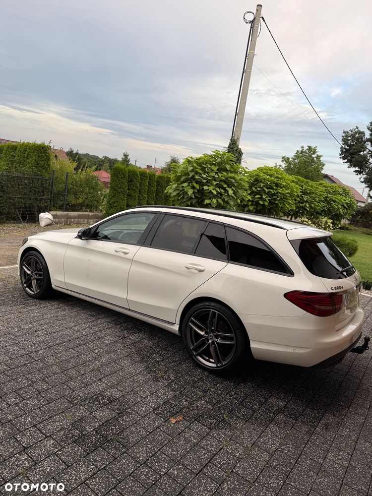 Mercedes-Benz Klasa C 220 d 4Matic 9G-TRONIC AMG Line - 11