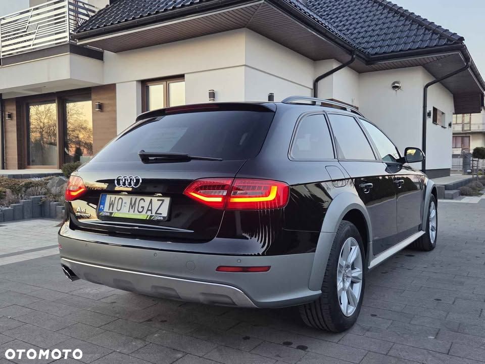 Audi A4 Allroad 2.0 TDI Quattro S tronic - 13