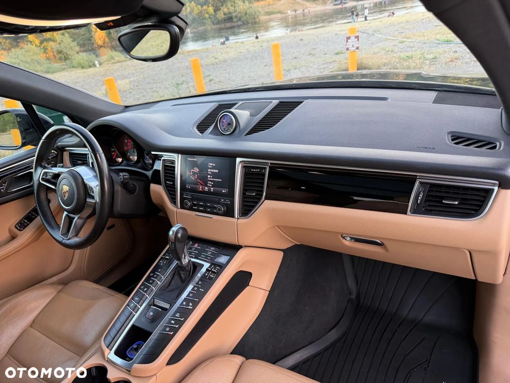 Porsche Macan S PDK - 11
