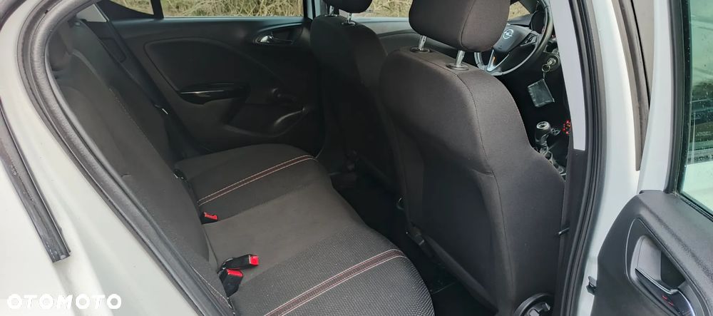 Opel Corsa 1.4 T Cosmo S&S - 23