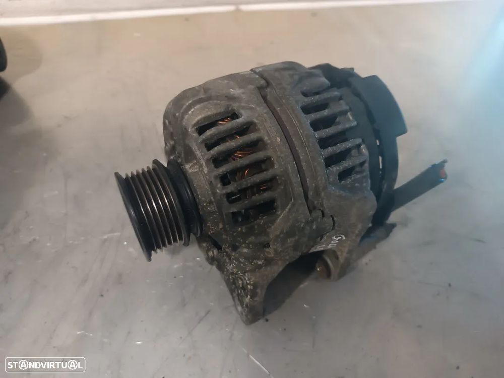 ALTERNADOR VOLKSWAGEN GOLF IV 1.4 1.6 16V 028903028D - 1
