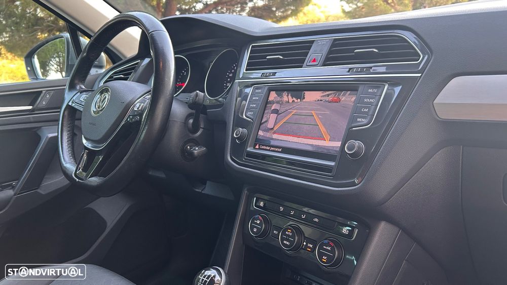 VW Tiguan 2.0 TDI Highline - 11