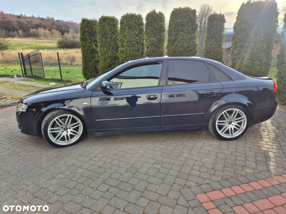 Audi A4 Limousine - 24