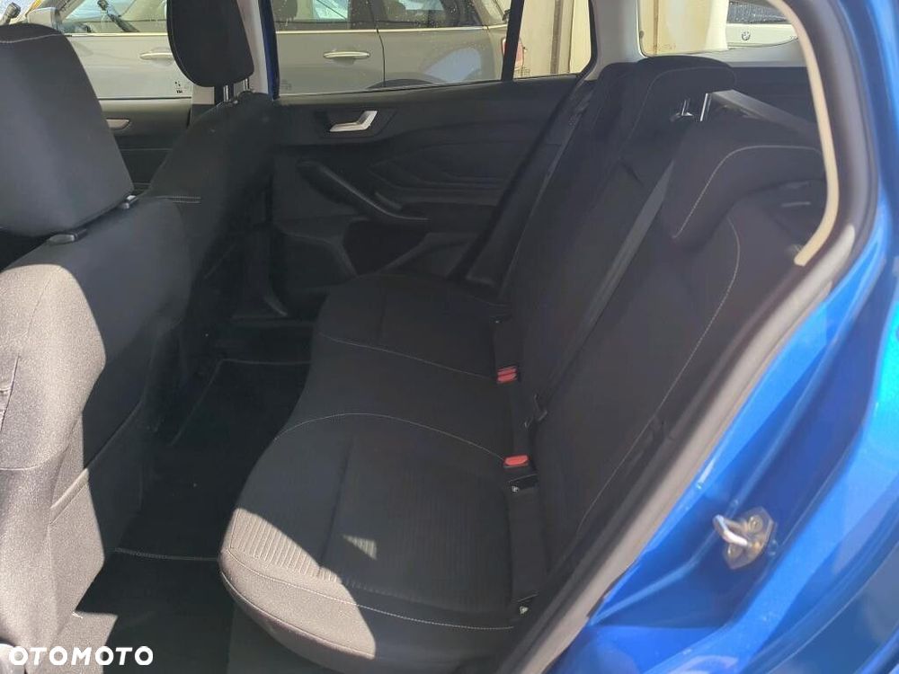 Ford Focus - 7