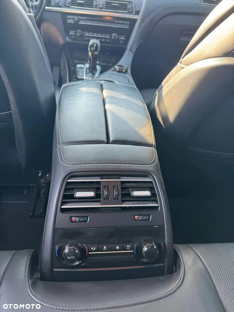 BMW Seria 6 650i xDrive - 11