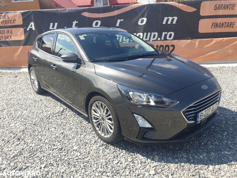 Ford Focus 1.0 EcoBoost Titanium - 1