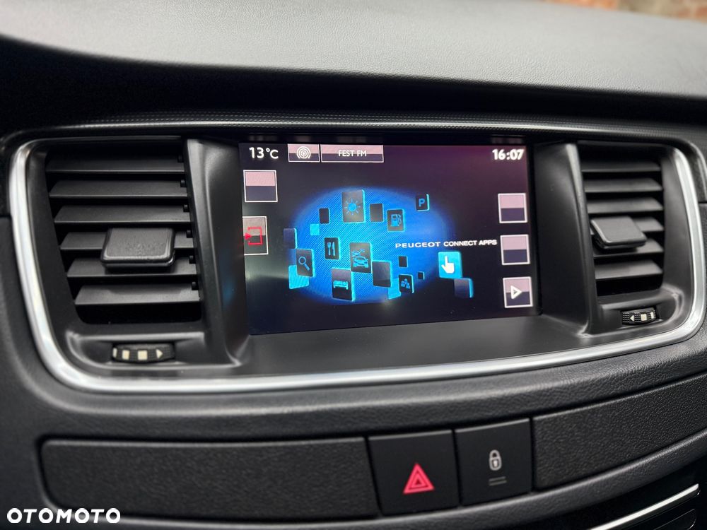 Peugeot 508 SW BlueHDi 150 Stop&Start Allure - 28