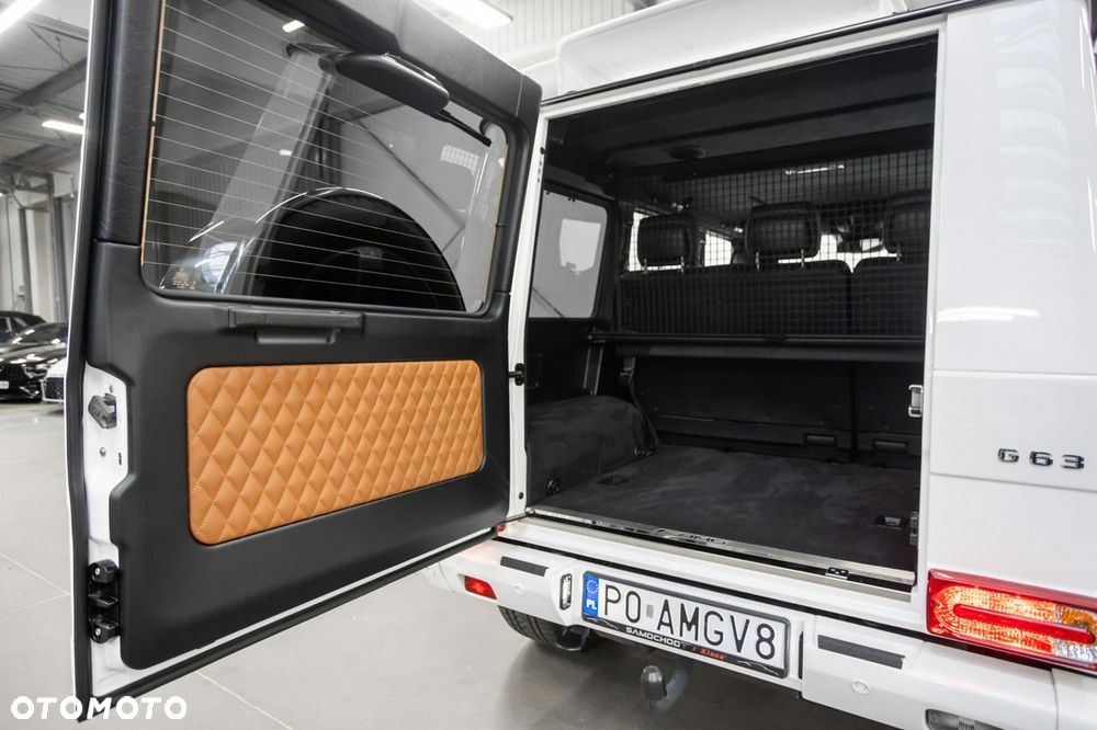 Mercedes-Benz Klasa G AMG 63 AMG SPEEDSHIFT 7G-TRONIC - 29