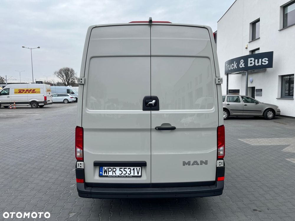 MAN TGE 3.180 4X2F SB - 5