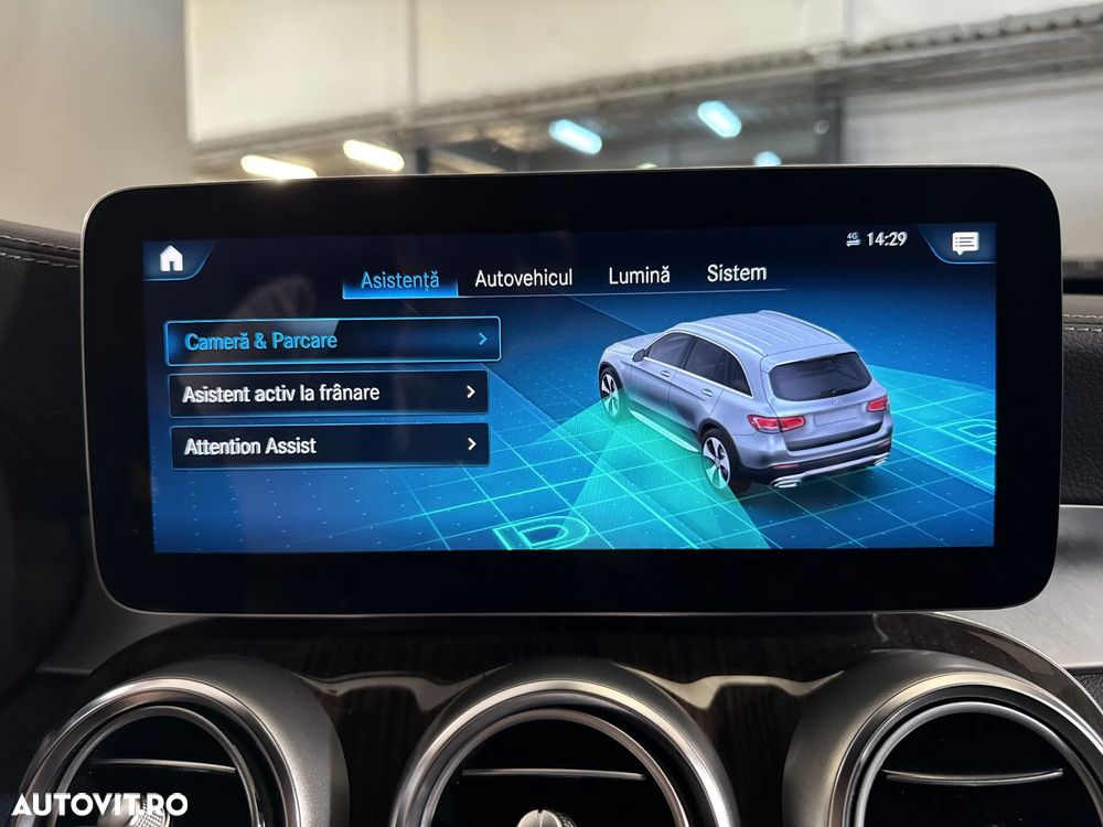 Mercedes-Benz GLC 300 e 4MATIC - 20