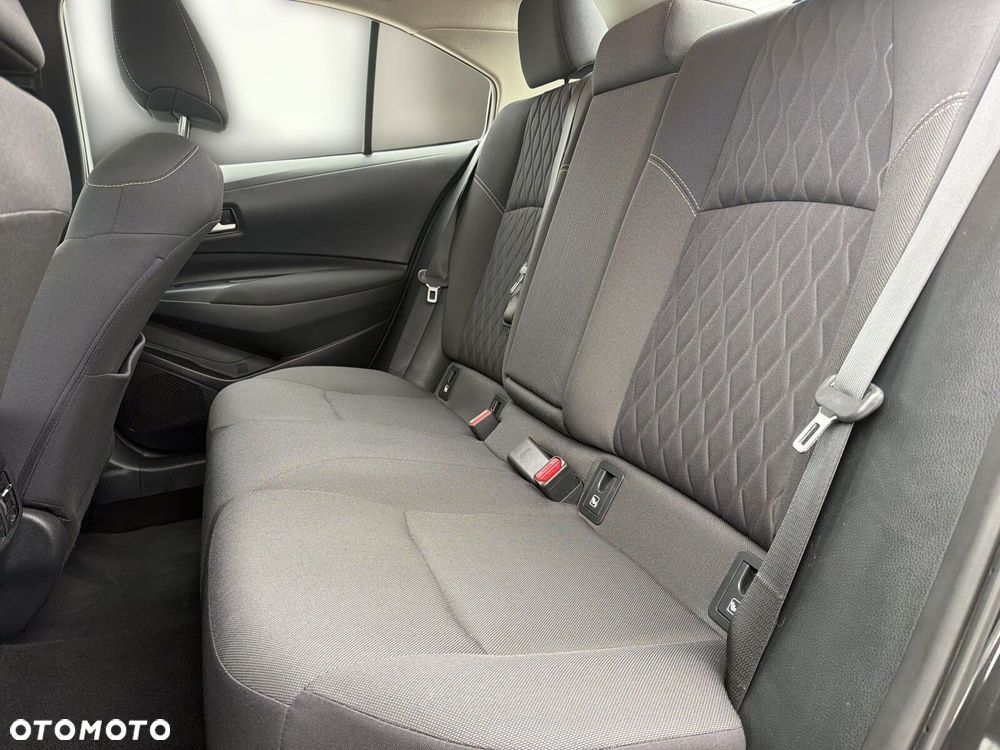 Toyota Corolla - 17