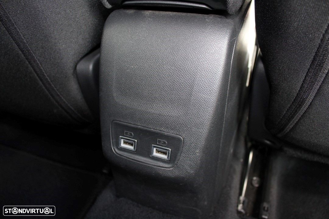 Peugeot 2008 1.2 PureTech Allure Pack - 12