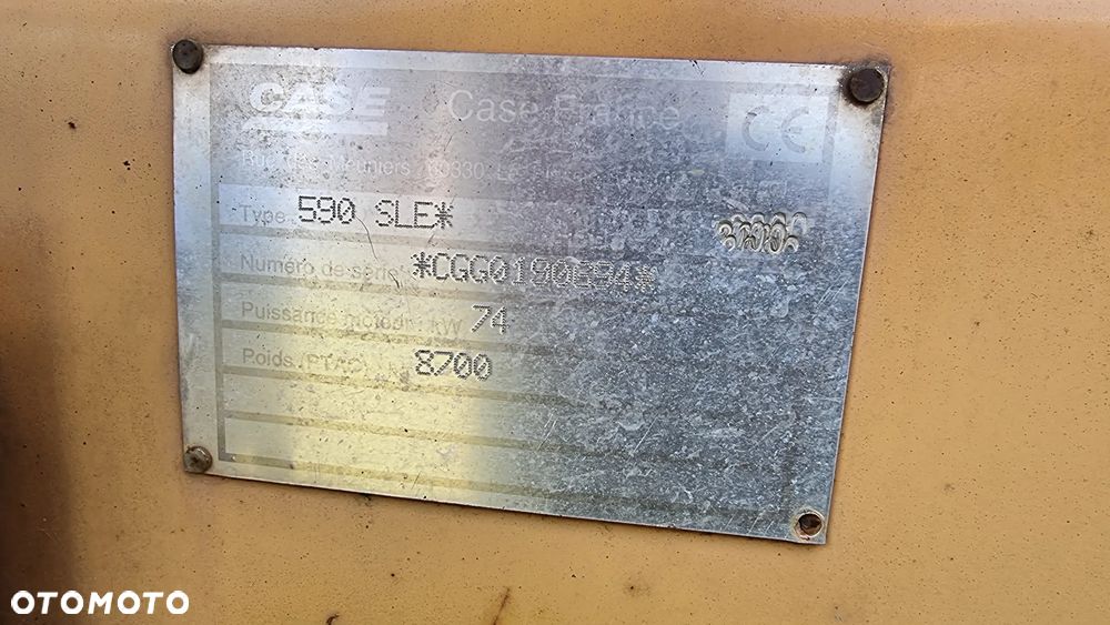 Case 590 SLE - 13