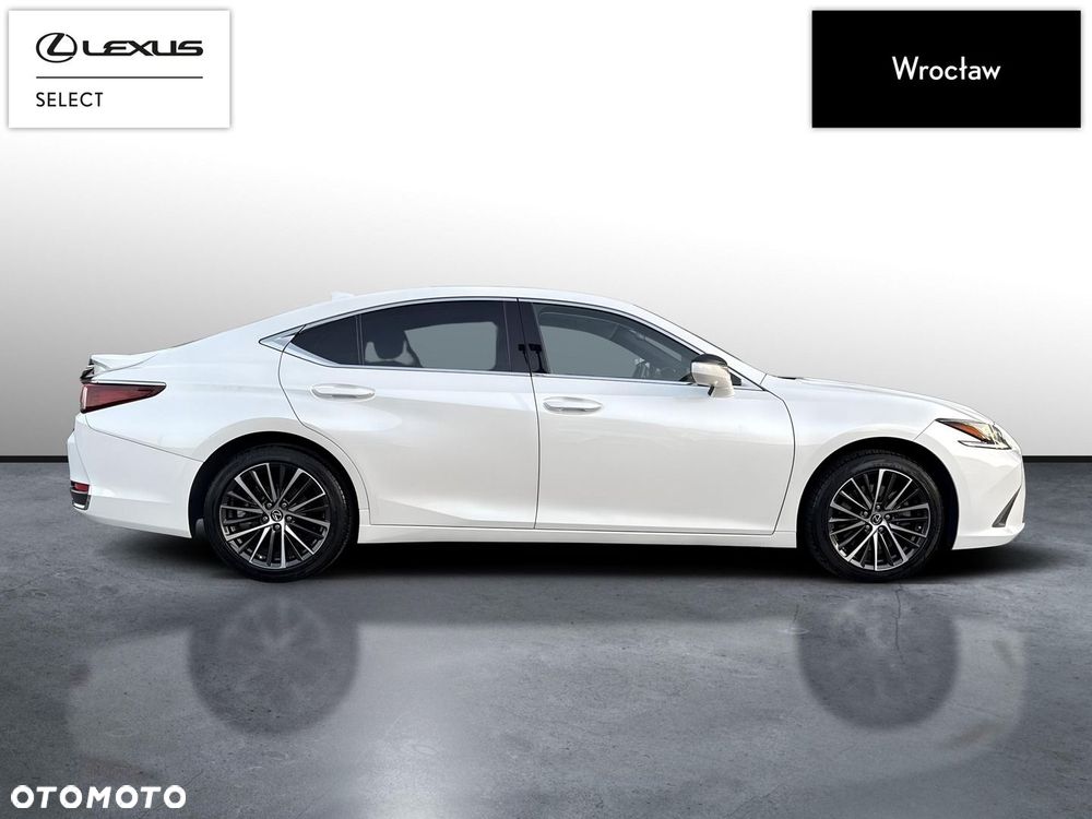 Lexus ES 300h Prestige - 6