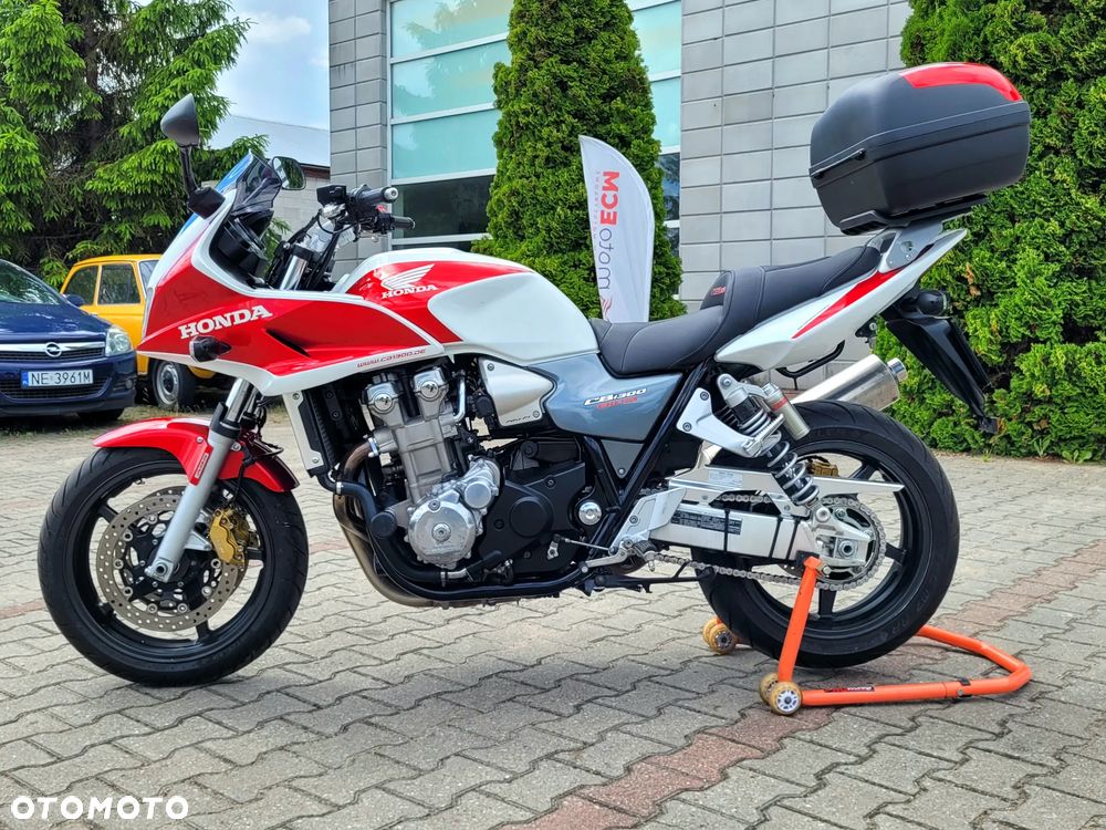Honda CB - 9