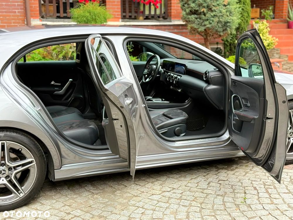 Mercedes-Benz Klasa A 200 AMG Line 7G-DCT - 36