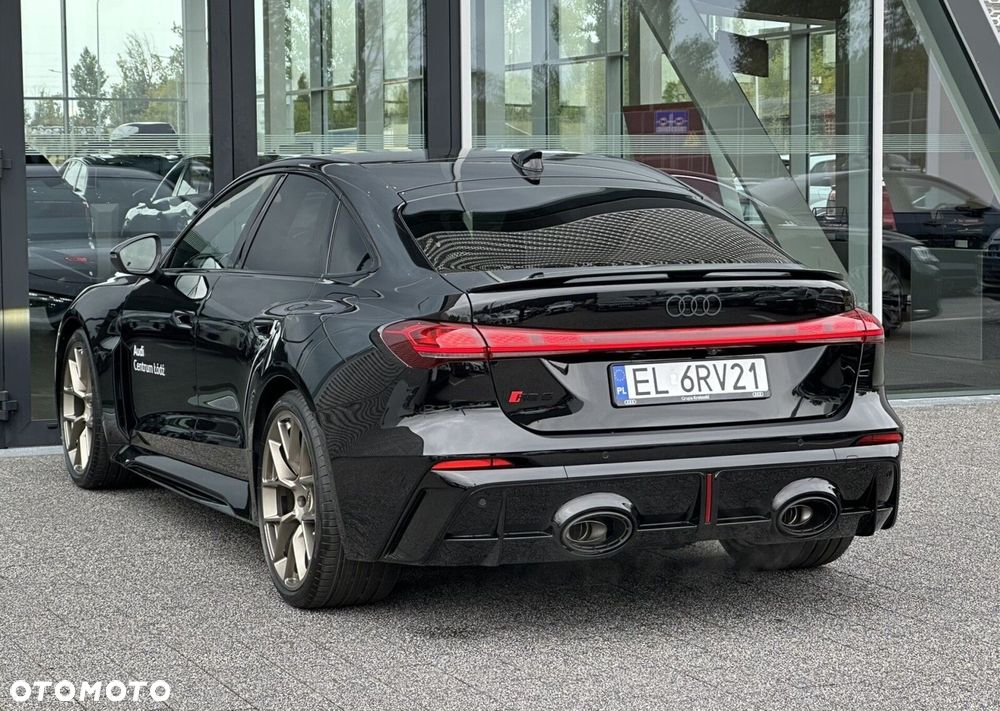 Audi RS5 Limousine - 9