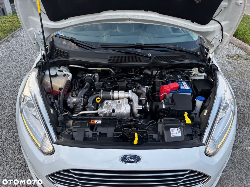 Ford Fiesta - 16