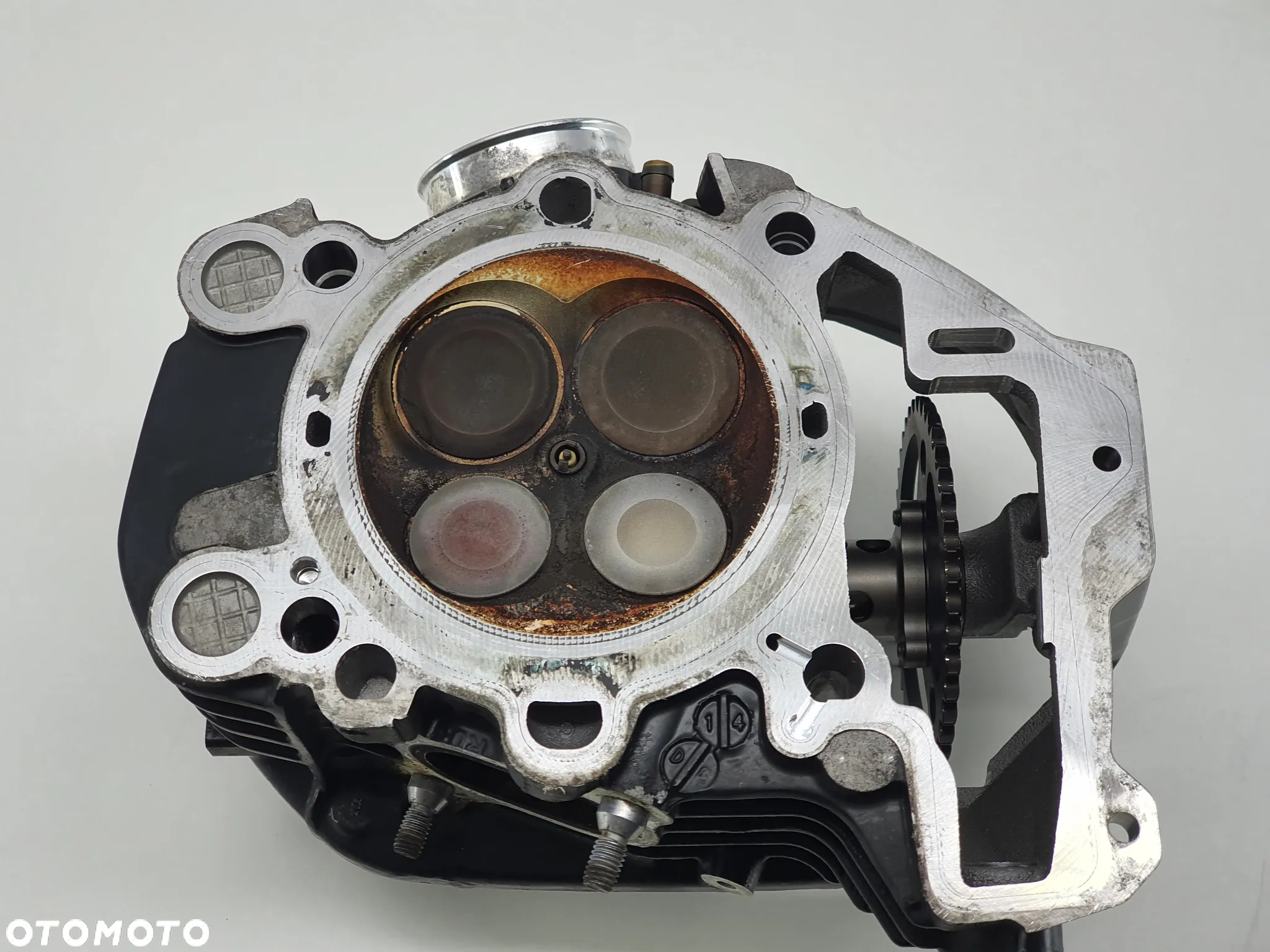 Glowica Silnika Prawa Bmw Gs 1200 Adventure Bmw Rt - 18