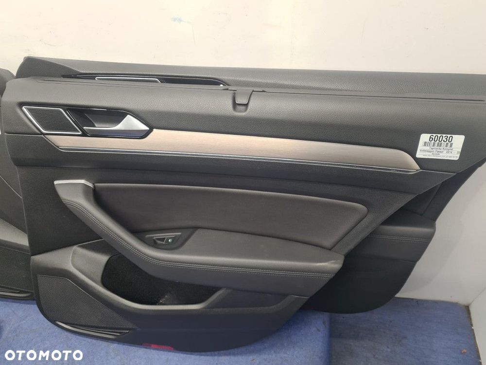 VOLKSWAGEN PASSAT B8 KOMBI TAPICERKA KOMPLET TITANSCHWARZ - 9