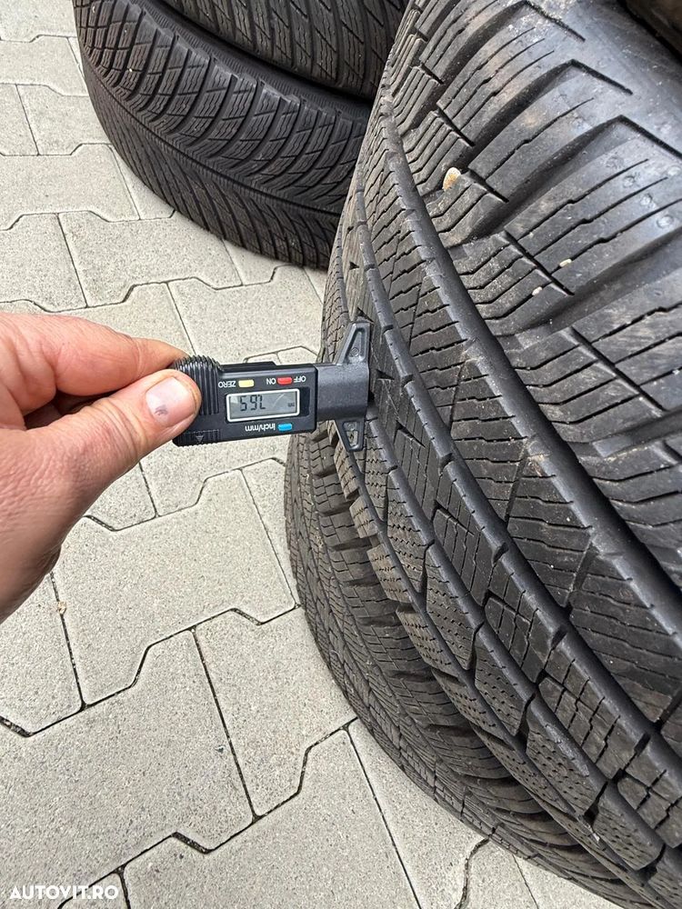 235 40 R19 IARNA - 5