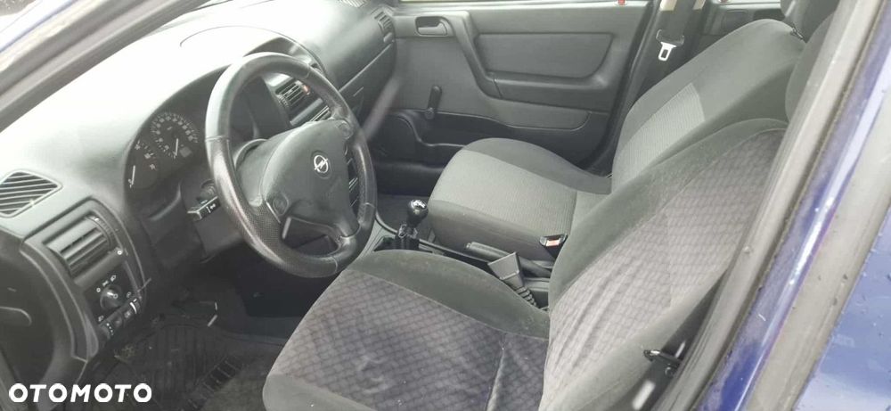 Opel Astra - 6