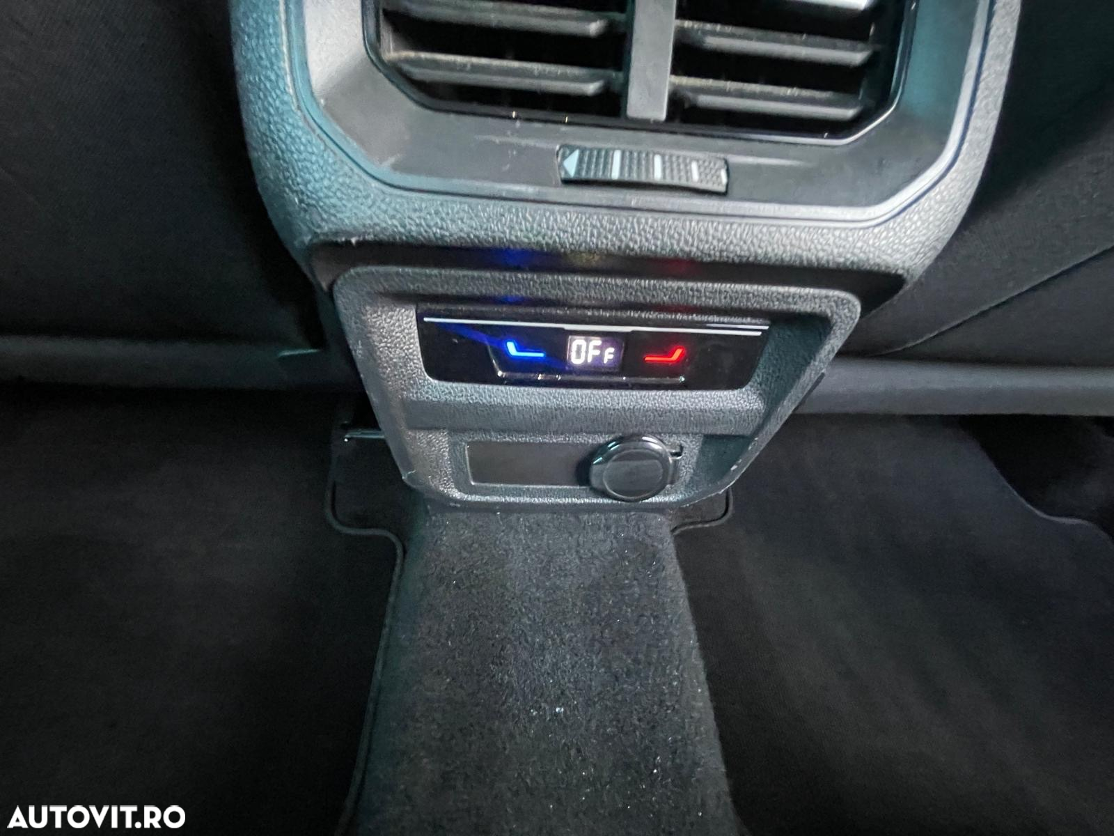 Volkswagen Tiguan 2.0 TDI DSG Elegance - 31