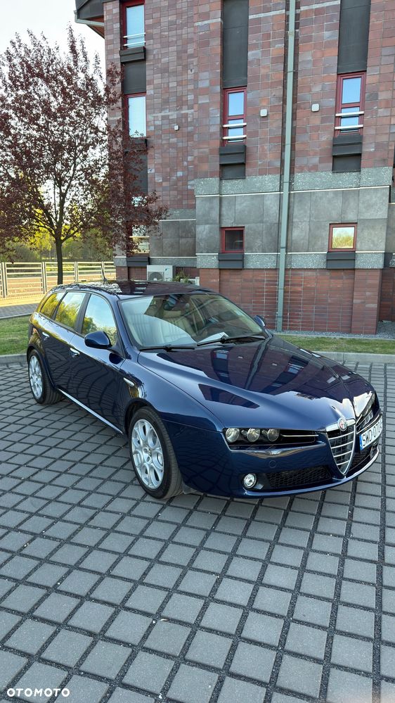 Alfa Romeo 159 2.4 JTDM 20V DPF Q-Tronic Turismo - 24