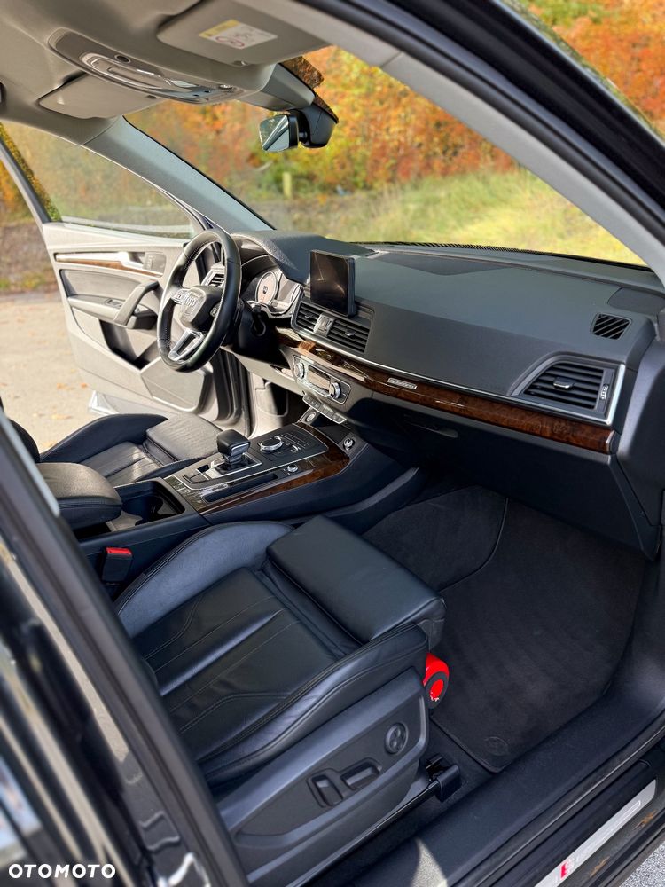 Audi Q5 2.0 TDI Quattro Design S tronic - 8