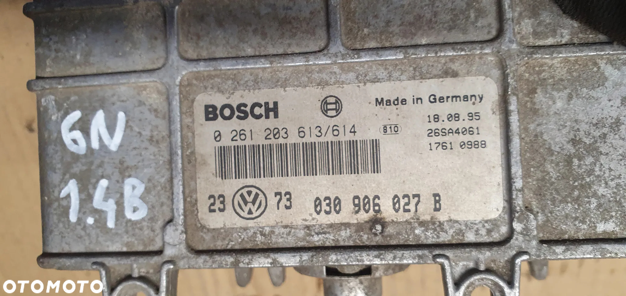 Komputer sterownik silnika VW Polo 6N 1.4B 030906027B - 4