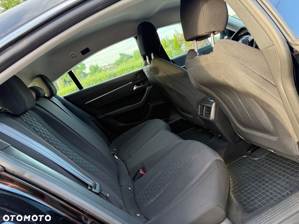 Peugeot 508 PureTech 180 EAT8 Active - 16