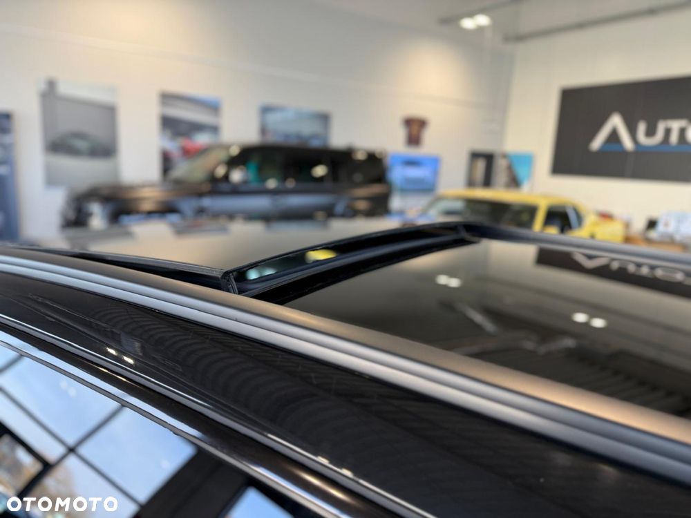 Mercedes-Benz Klasa C 200 d 9G-TRONIC AMG Line - 19