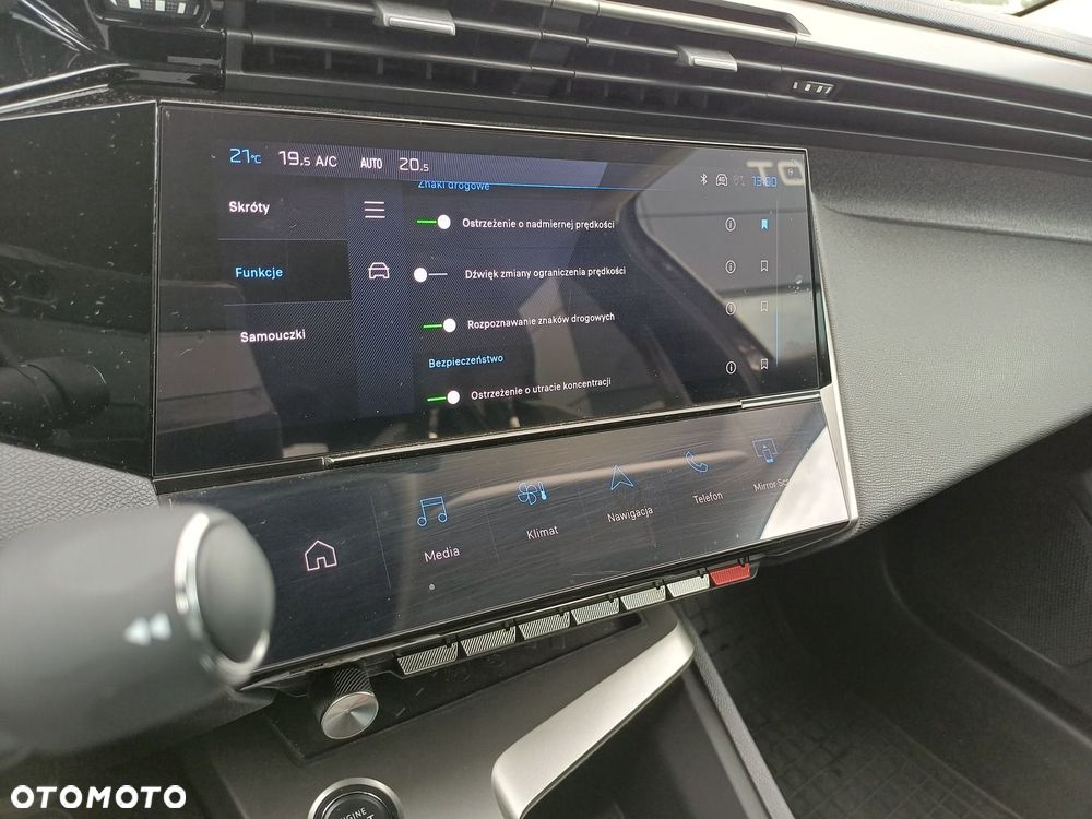 Peugeot 408 1.2 PureTech mHEV Allure S&S e-DSC6 - 18