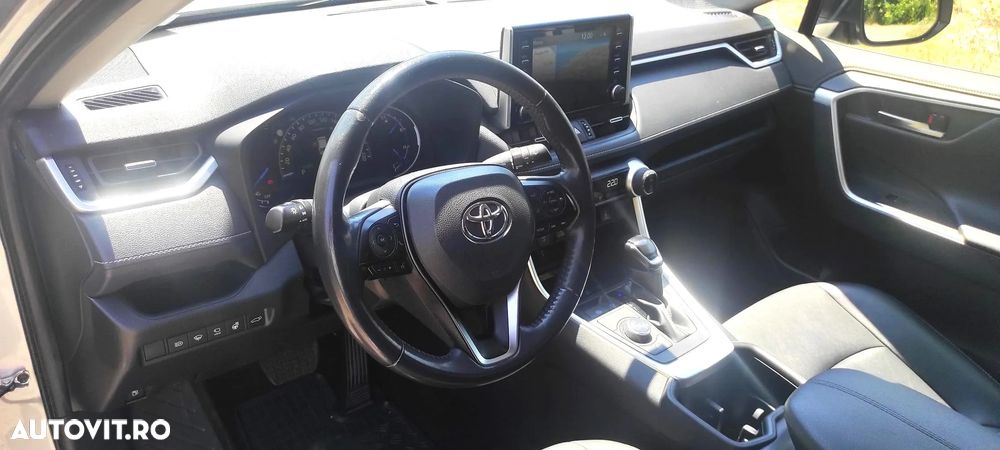 Toyota RAV4 - 14