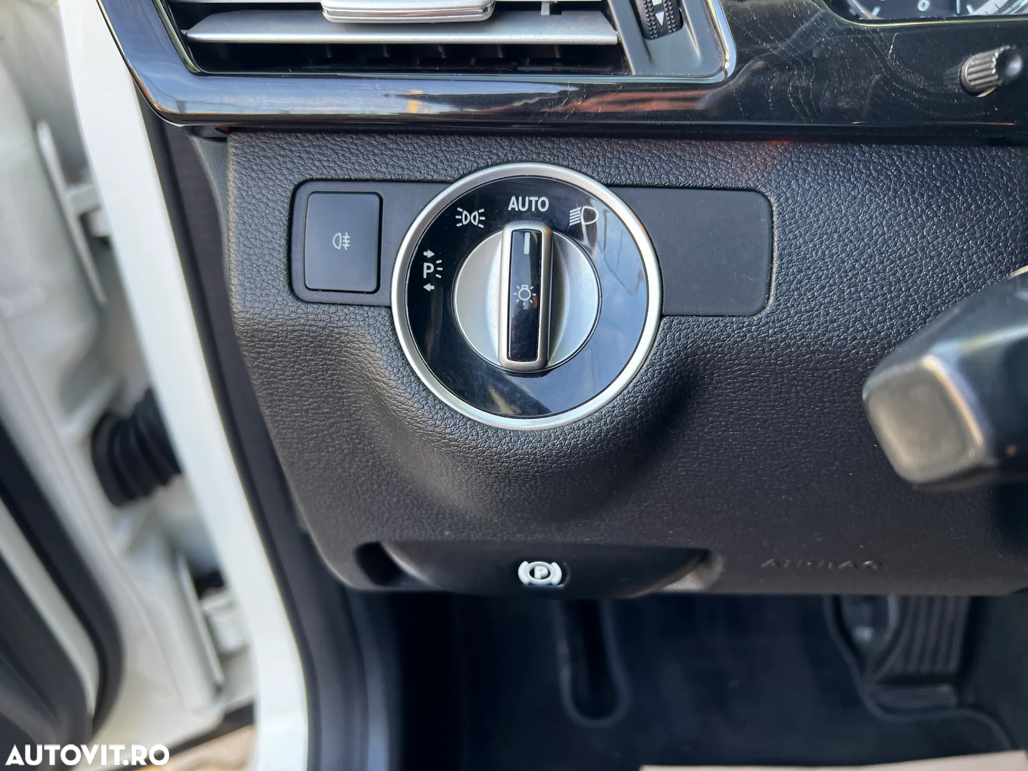 Mercedes-Benz E 250 CDI DPF BlueEFFICIENCY 7G-TRONIC Avantgarde - 22