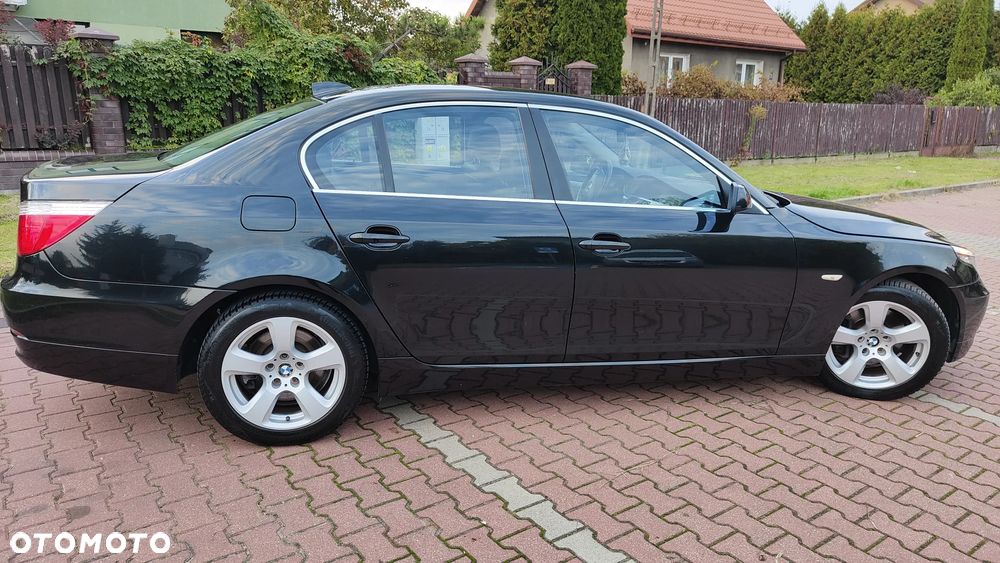 BMW Seria 5 520d - 8