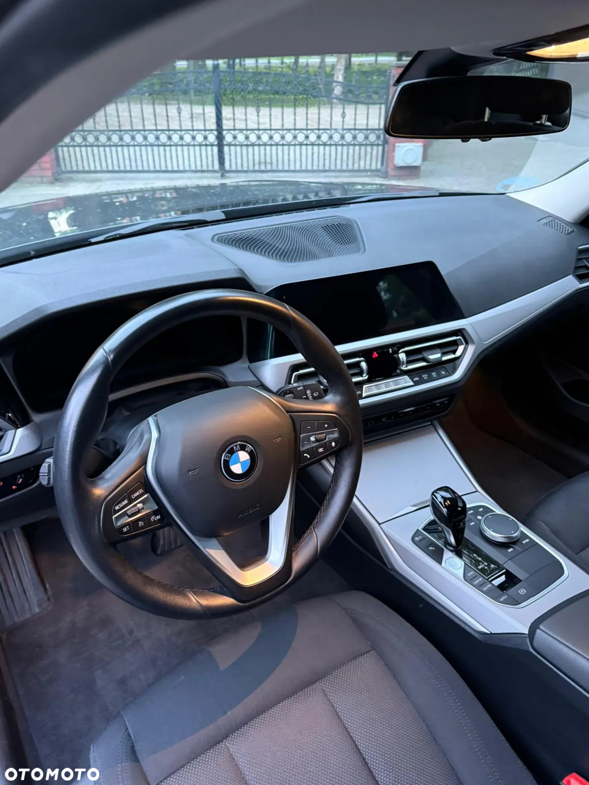 BMW Seria 3 320d Touring Advantage - 11