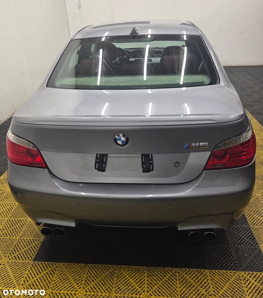BMW M5 Standard - 5