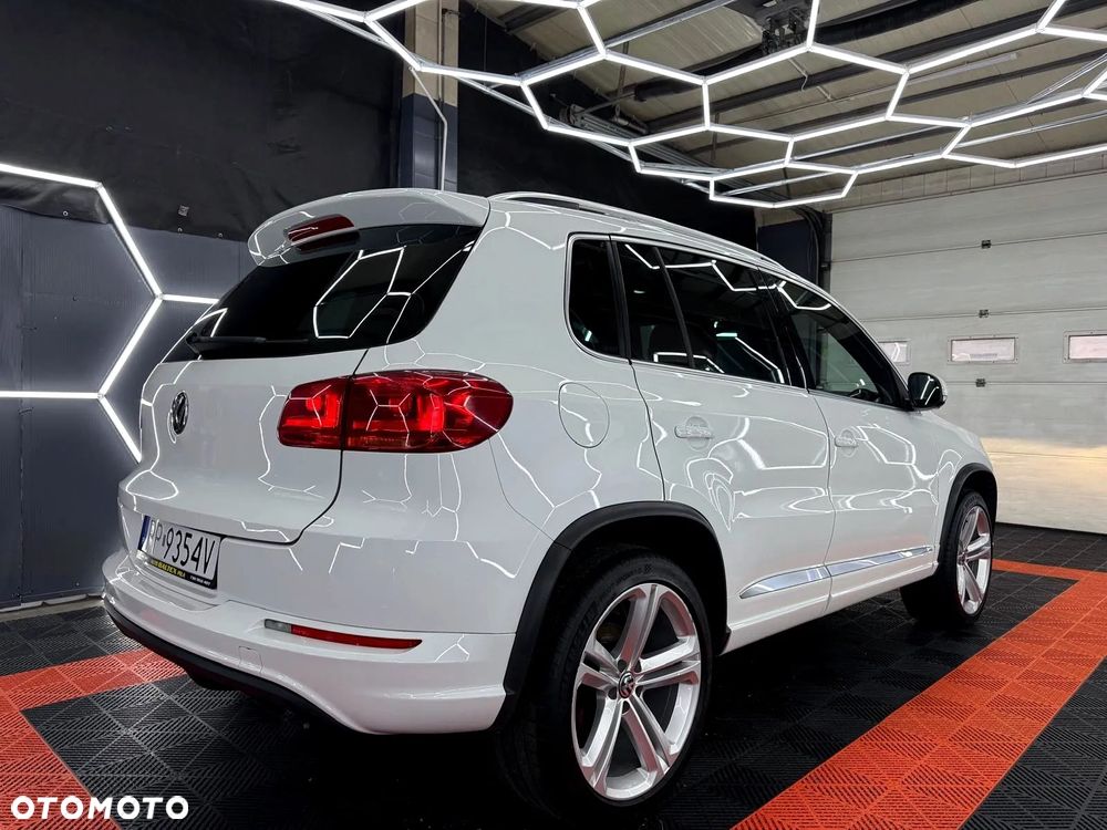 Volkswagen Tiguan 1.4 TSI 4Mot Perfectline R-Style - 10