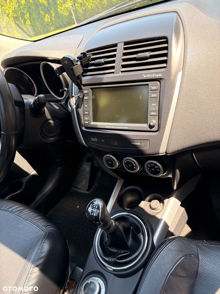 Mitsubishi ASX 1.8 DID Instyle NAVI 4WD AS&G - 11