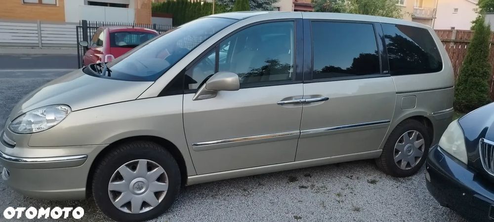 Peugeot 807 HDi 135 Family - 2