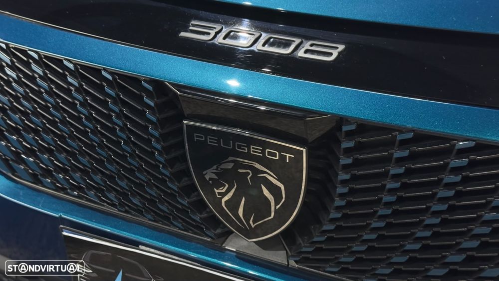 Peugeot E-3008 Allure - 16