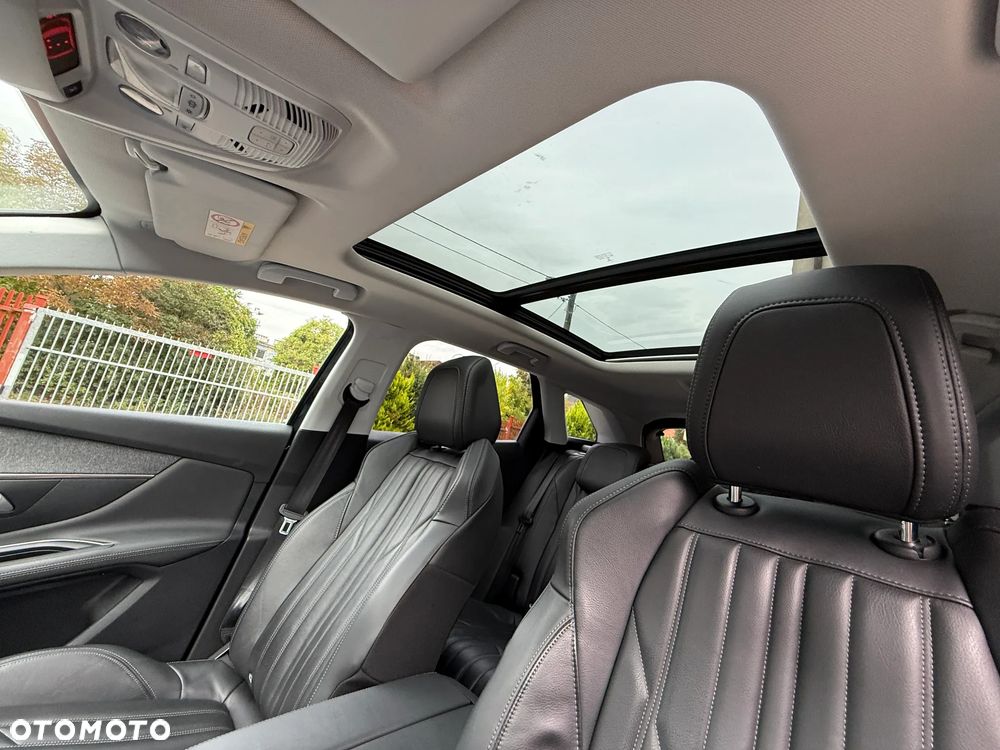Peugeot 3008 1.6 PureTech GPF GT Line S&S EAT8 - 17