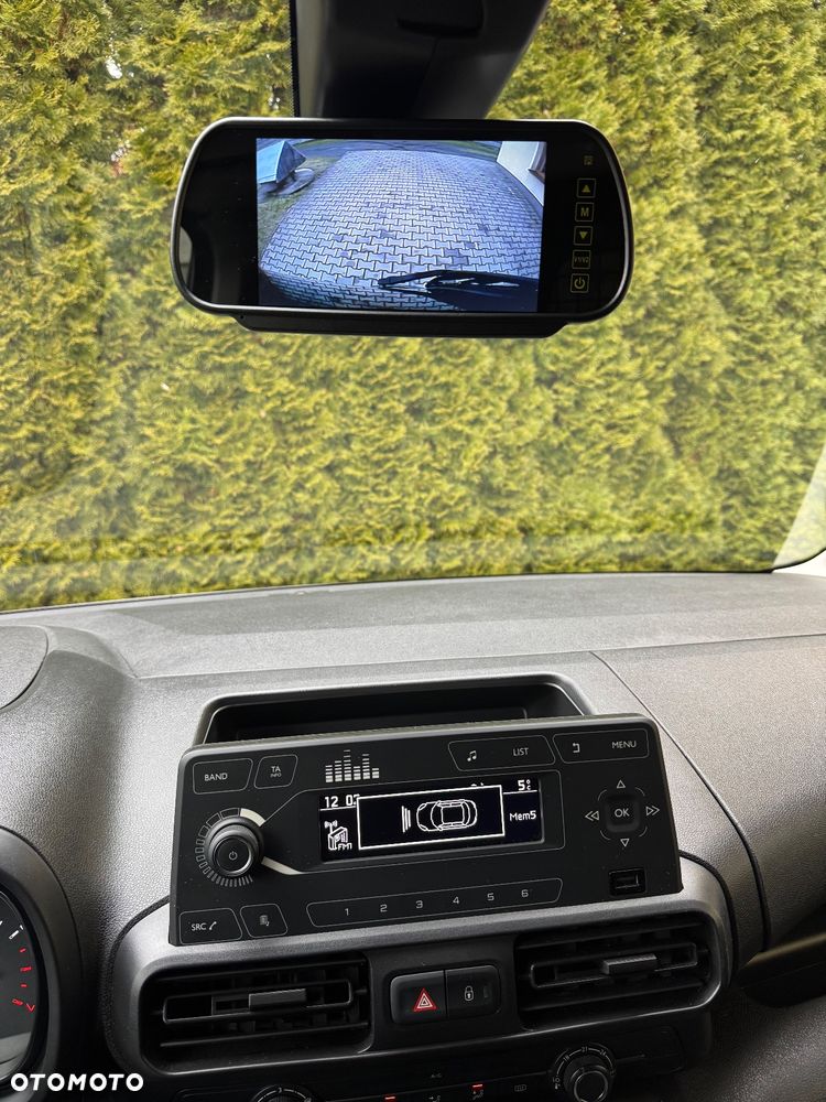 Toyota Proace City - 25