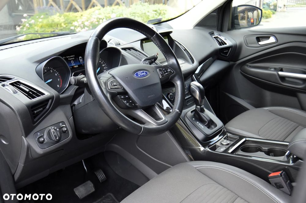 Ford Kuga 1.5 EcoBoost 4WD Titanium Plus - 9