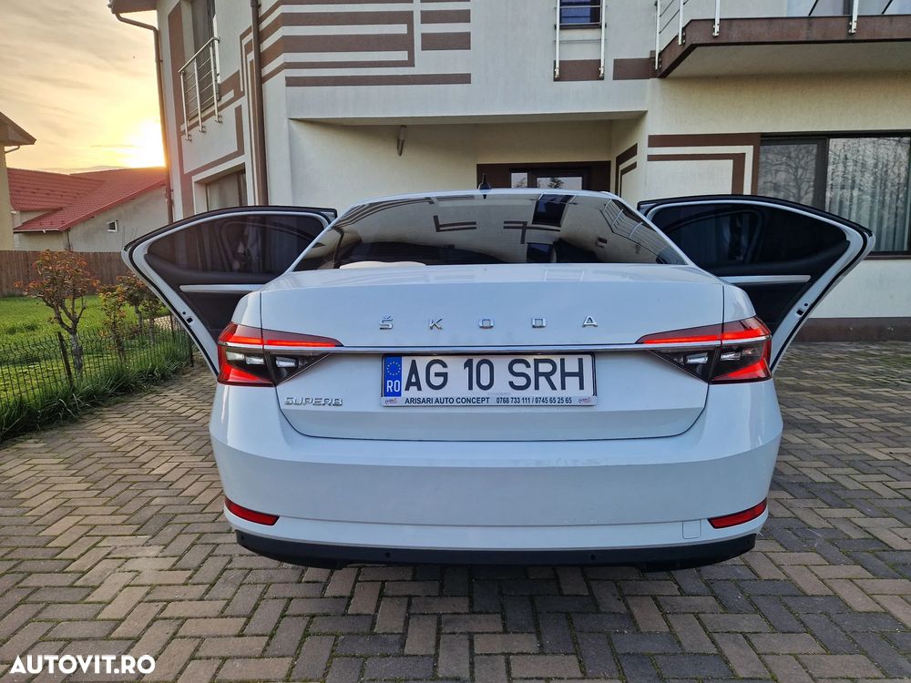 Skoda Superb 2.0 TDI DSG Ambition - 28