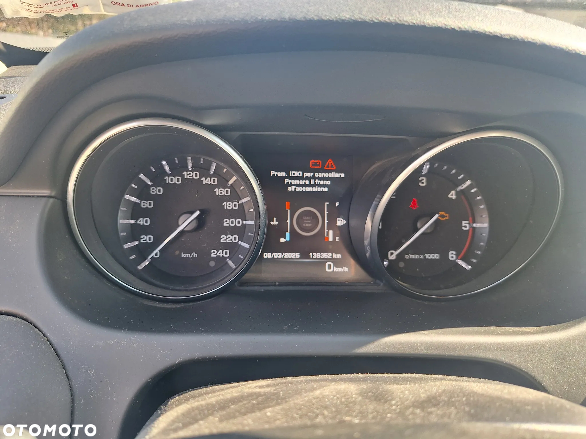 Land Rover Discovery Sport 2.0 D150 - 13